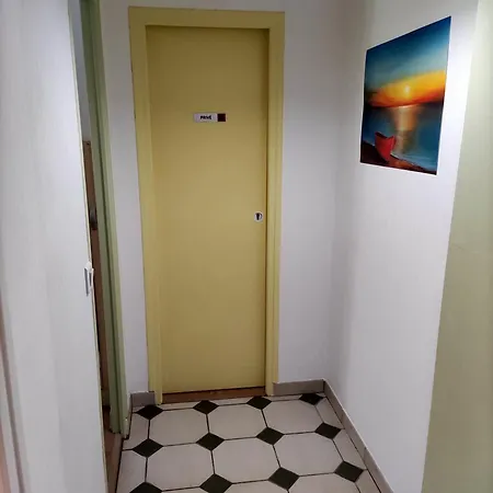 Confortable Pres Des Transports Apartment