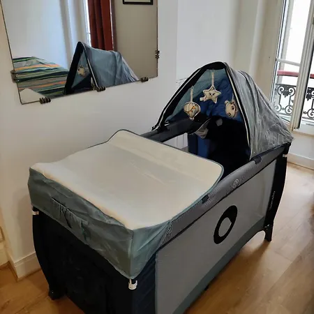 Apartment Confortable Pres Des Transports